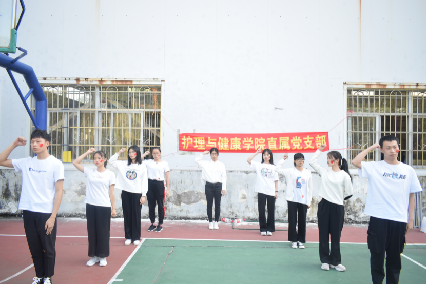 4a64c7ab9d0440a1a0ccf6f492393f9e.gif image.gif